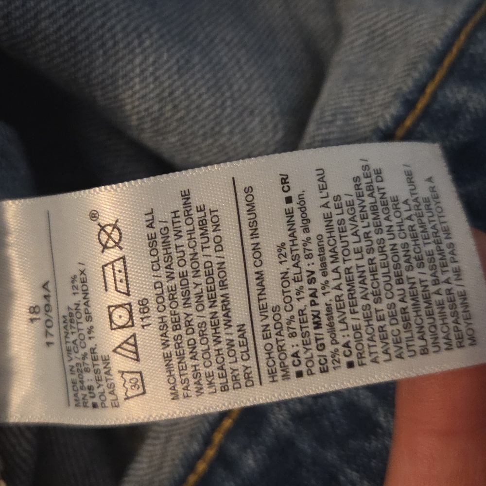 Old Navy High Rise Curvy OG Loose Fit - Picture 5 of 5